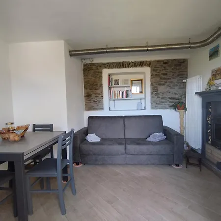 A Casa * Montegrino Valtravaglia
